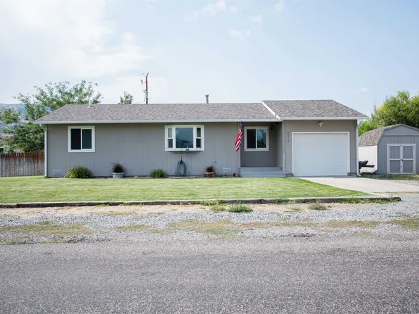 2213 Greever St, Cody, WY 82414