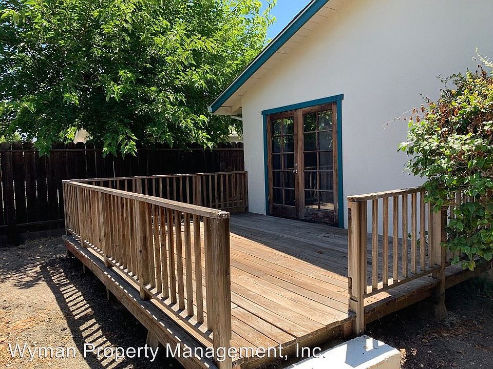 1st image of 852 Pueblo Ave