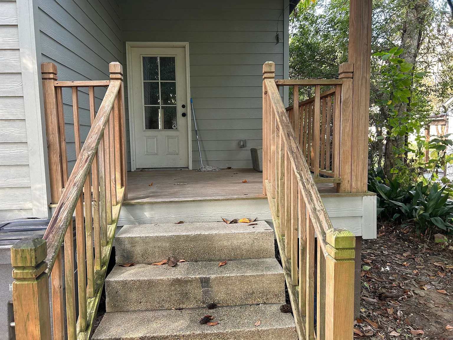 4 bed, 1800 sqft, $1,700 — Photo 3