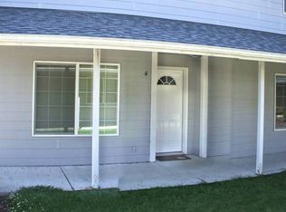 1150 Hemlock St #A4, Florence, OR 97439