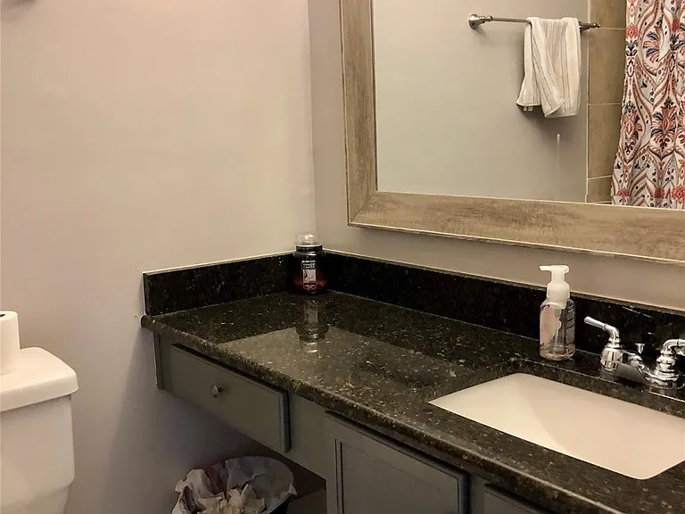 2420 Parmenter Blvd #210 — Photo 10