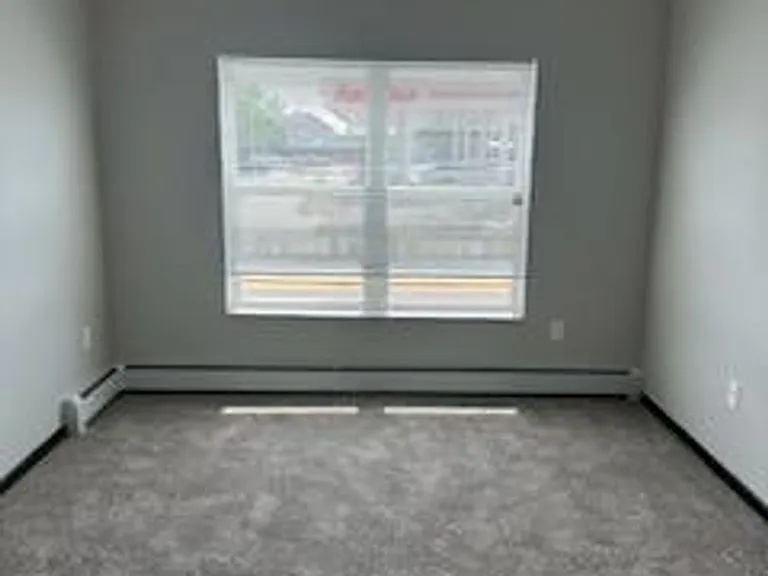 Block 25 Lofts — Photo 8