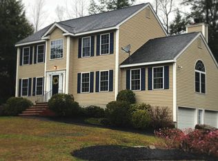 34 Jeannes Way, Sandown, NH 03873