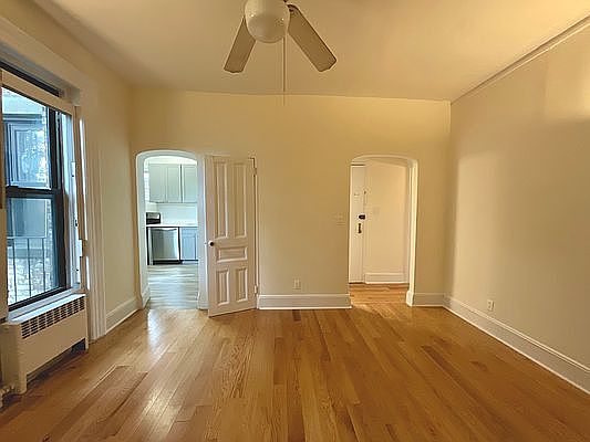 4th image of 335 Flatbush Ave APT 1