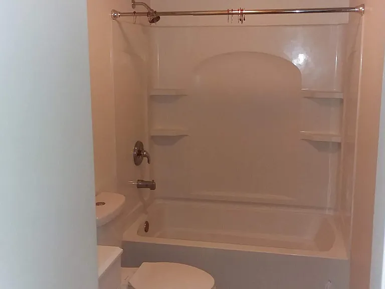 25 Lincoln St #5 — Photo 8