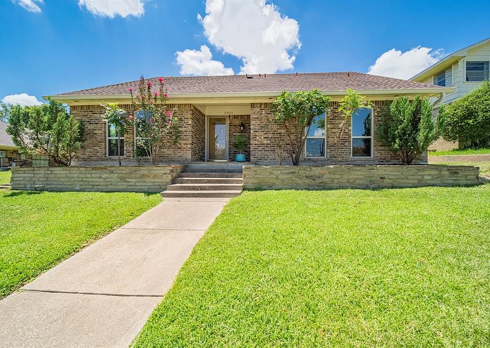 1st image of 3005 Apple Valley Dr