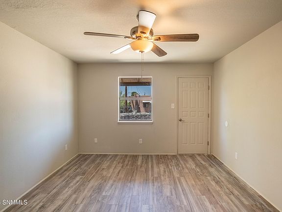 5th image of 1352 S Esperanza St