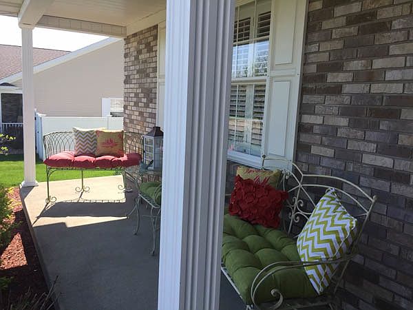 1st image of 51982 White Pine Dr