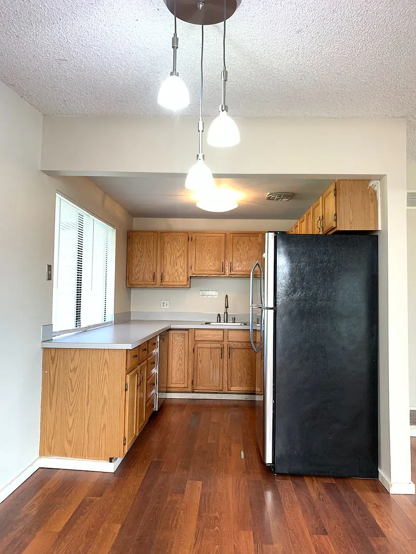 Lake hills 3 bed — Photo 3