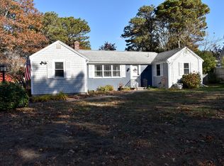 10 Wisteria Rd, West Yarmouth, MA 02673