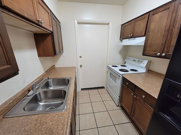 4th image of 530-538 N Williams Ln #538A