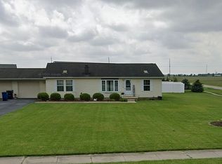 1025 Sand Ridge Rd, Bowling Green, OH 43402