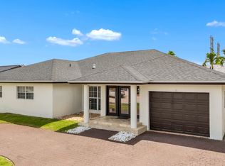 6 NW 136th Ave, Miami, FL 33182