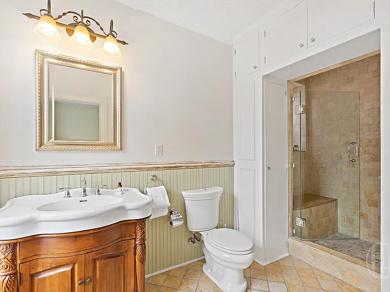 31 W 84th St #3 — Photo 10
