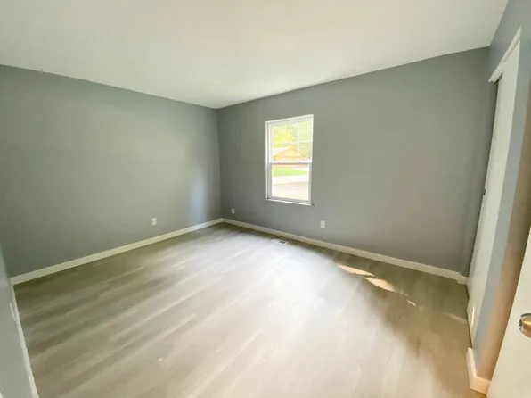 321 Beechwood Dr, 321 Beechwood Dr #B, Noblesville, IN 46060