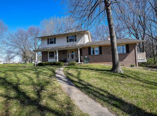230 W Hickory Point Rd, Forsyth, IL 62535