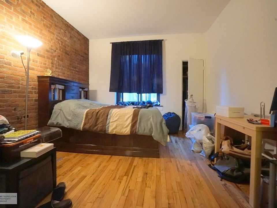 2nd image of 425 E 80th St APT 5B
