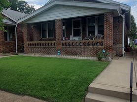 6281 Odell St, Saint Louis, MO