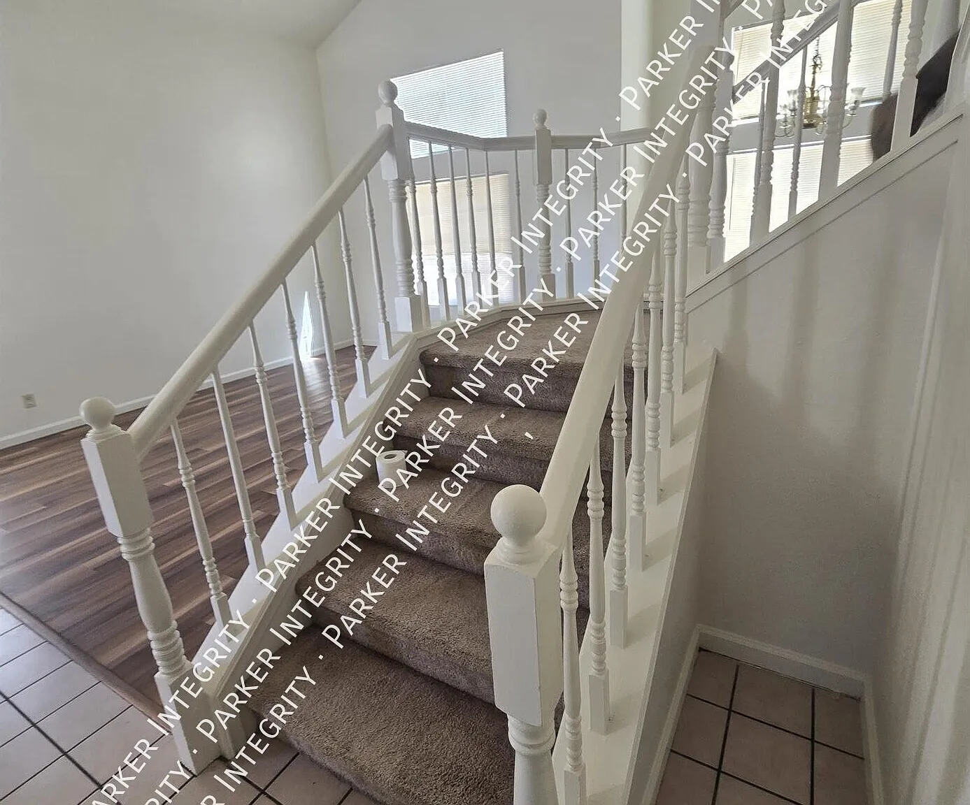 4 bed, 2152 sqft, $2,350 — Photo 2