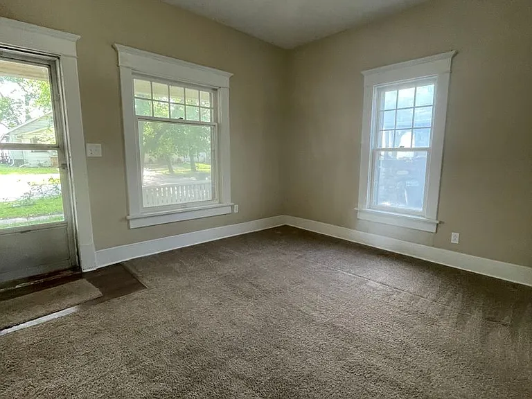 417 Constitution St — Photo 7