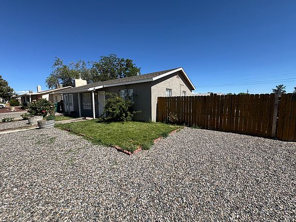 3rd image of 801 E 24th St