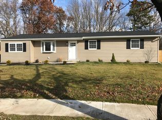 5 Carol Ln, Howell, NJ 07731