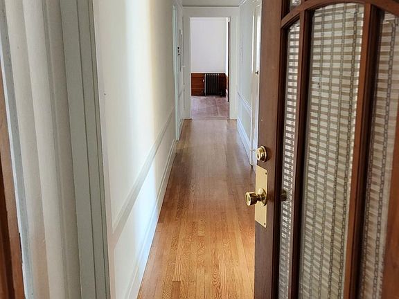 3rd image of 2345 Polk St