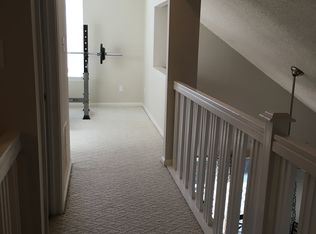 716 Inlet Quay APT H, Chesapeake, VA 23320