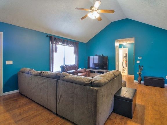 4th image of 144 Temple Ford Ln