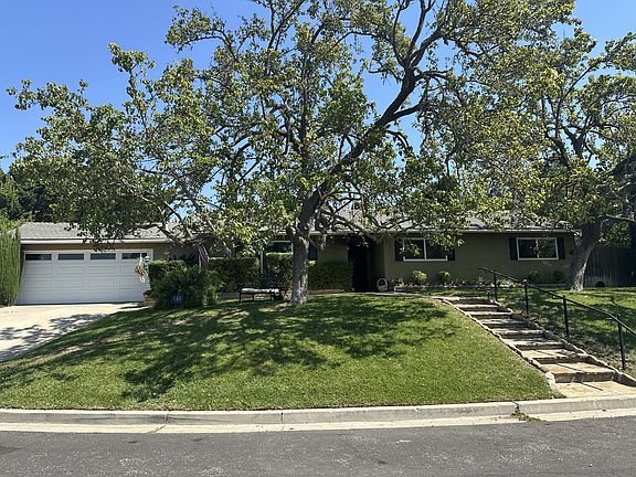 2nd image of 494 Scandia Dr