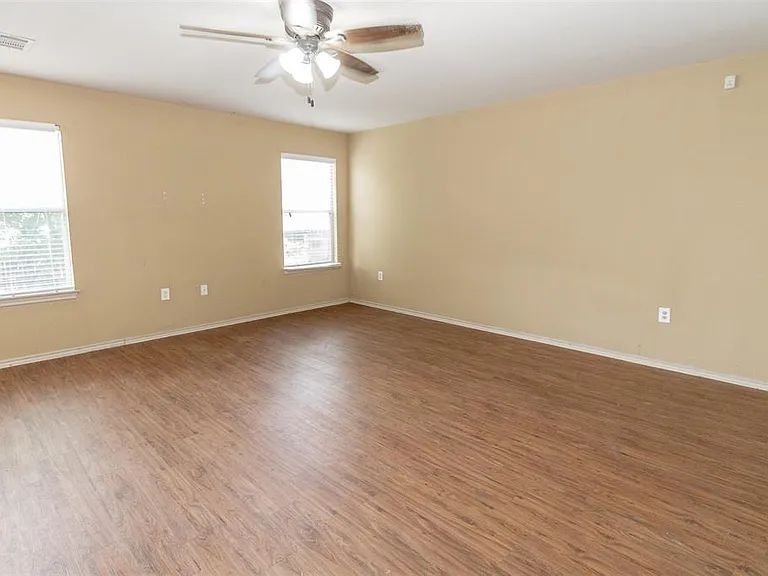 11800 Savanna Canyon Ct — Photo 4