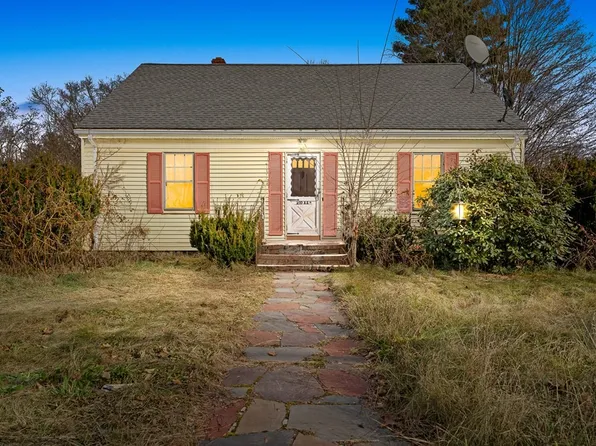 210-210A S Main St, Hopedale, MA 01747
