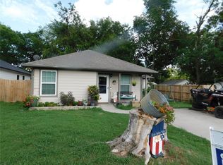 307 Carter St, Howe, TX 75459