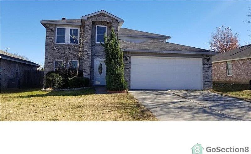 2nd image of 8757 Stonebriar Ln