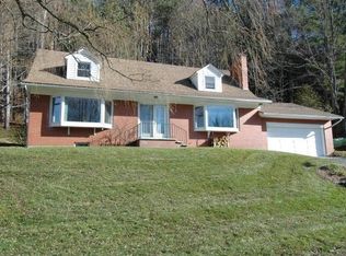 14 Colonial Dr, Montpelier, VT 05602