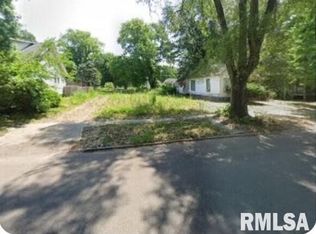 1132 N 3rd St, Springfield, IL 62702