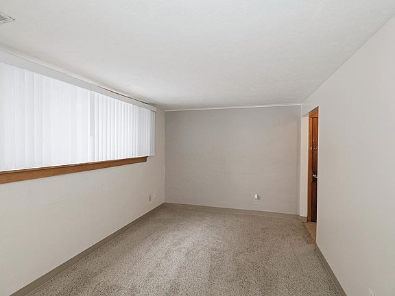 3rd image of 2222 N Cotner Blvd