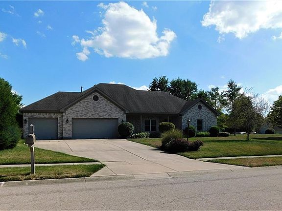 2nd image of 2650 Langtree Ln