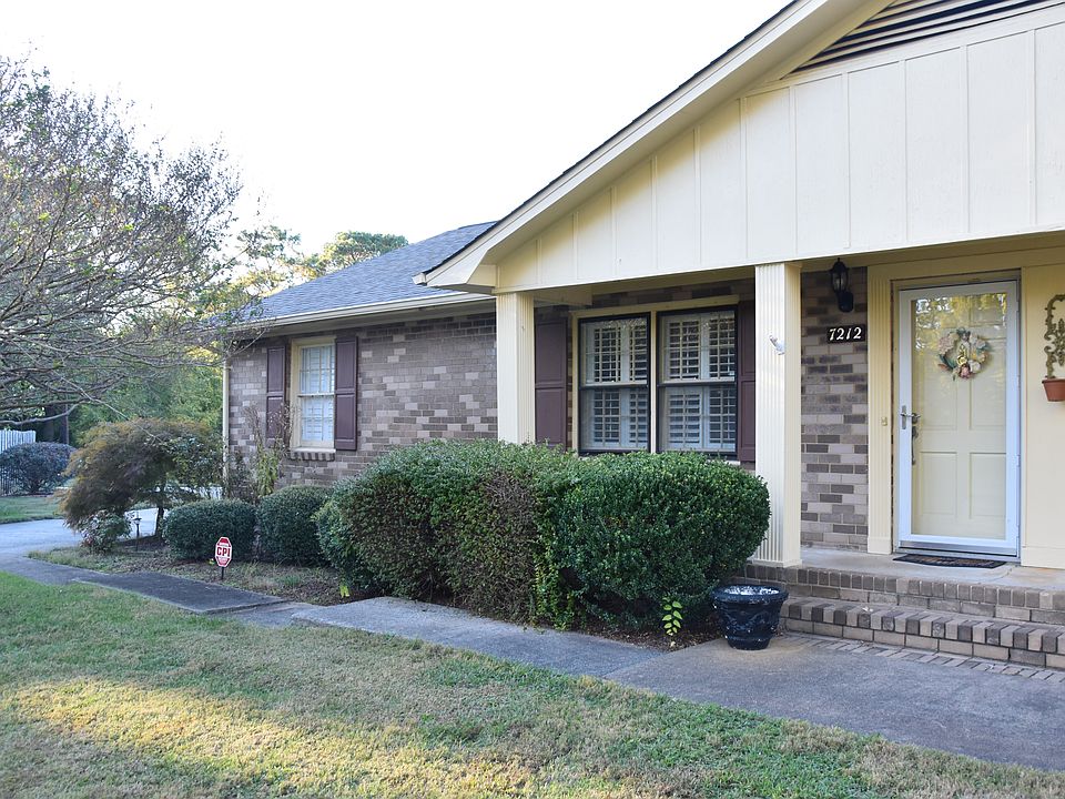 1st image of 7212 Lillian Way