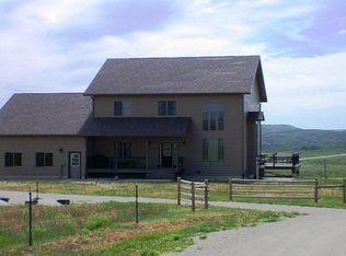 2 Lower Iiams Rd, Lander, WY 82520