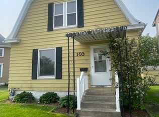 103 Elmwood St, Waterloo, IA 50701