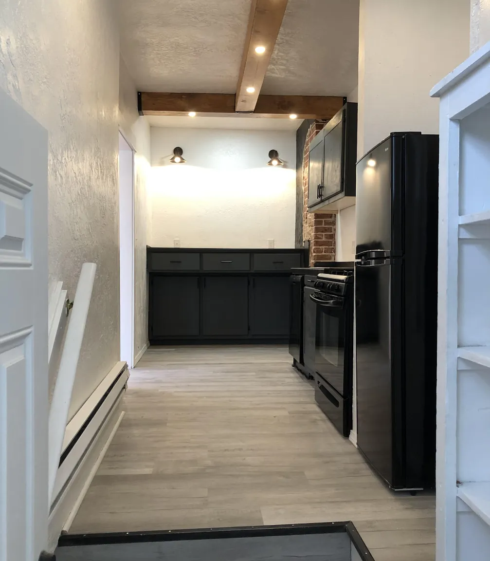 111 16th Ave S — Photo 4