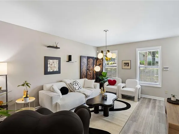 7750 Roswell Rd Unit 5A, Sandy Springs, GA 30350