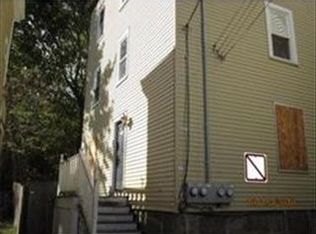 10 1/2 Langdon St, Salem, MA 01970