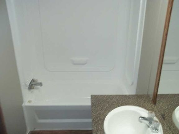 2nd image of 211 Kelly Ln