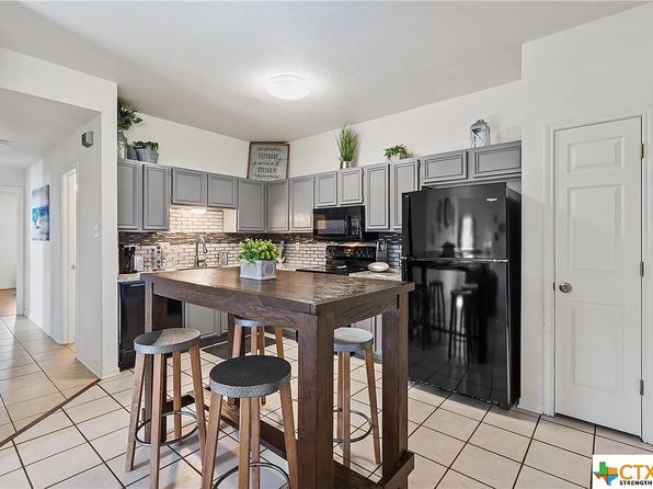 5210 Morning Glen Ln APT A