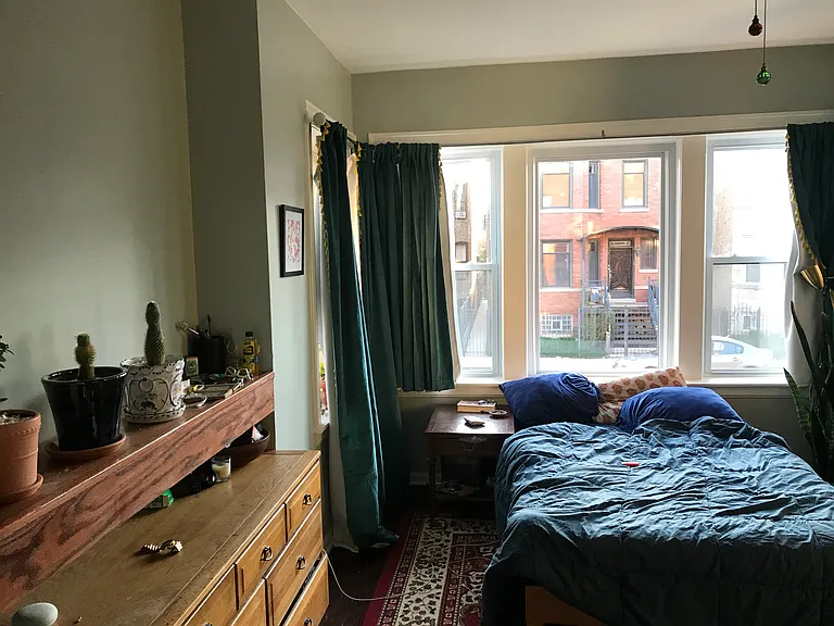 2429 N California Ave #1 — Photo 17