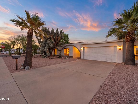 2nd image of 4949 E Shaw Butte Drive