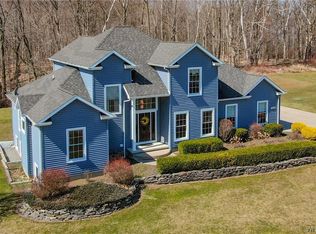 1264 Lakeshore Ter, Newfane, NY 14108