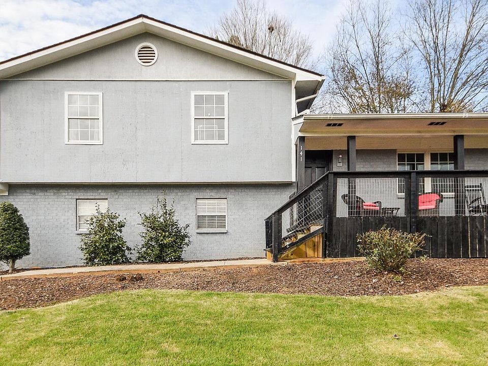 1st image of 141 Vermont Cir NW